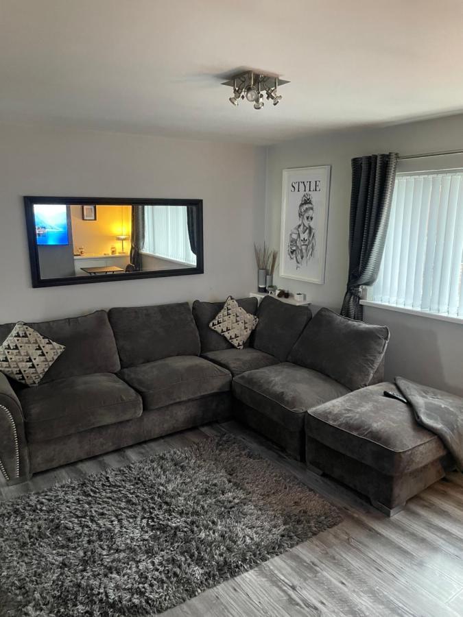 Fantastic Full 3 Bedroom Modern Apartment بلفاست المظهر الخارجي الصورة